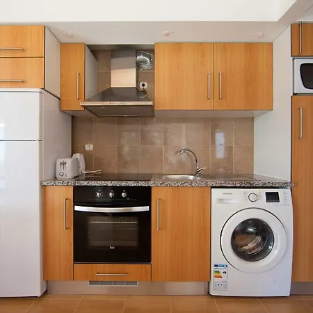 4 Seasons Guest house 4*