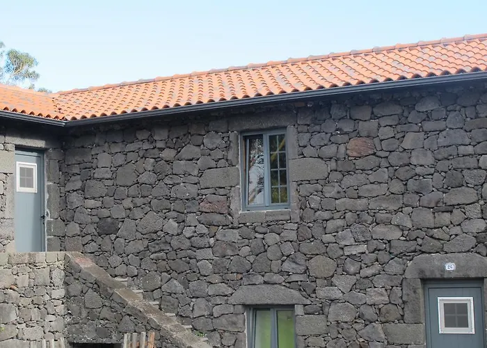 Gasthof 4 Seasons São Roque do Pico